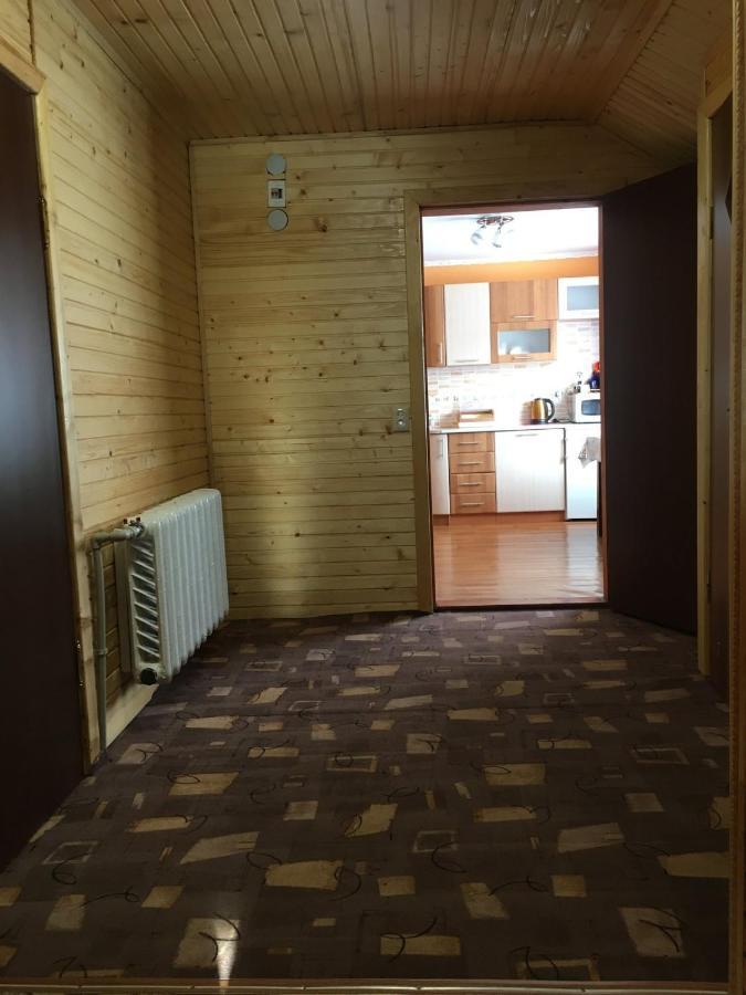У Ондраша Appartement Yasinya Buitenkant foto